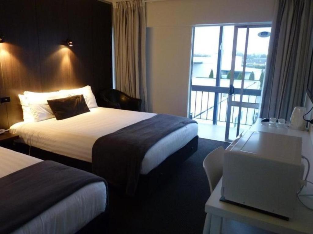 The Riccarton Hotel Christchurch Esterno foto