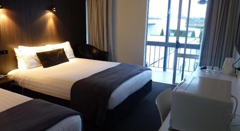 The Riccarton Hotel Christchurch Esterno foto